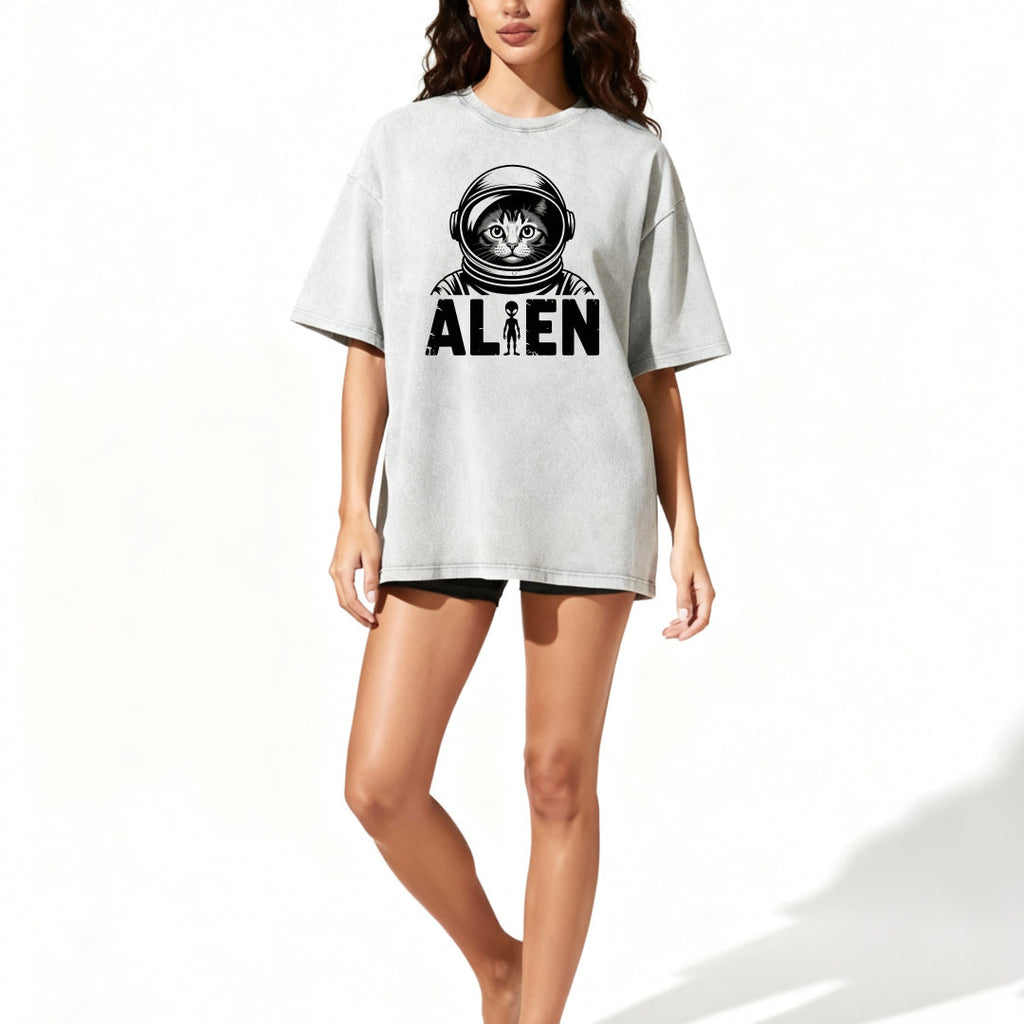 Vintage Space Cat Graphic Washed T-Shirt
